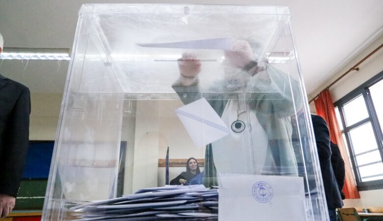 Εκλογές 2023: Στον τόπο διαμονής τους θα ψηφίσουν 25.610 Έλληνες του εξωτερικού και 146.000 ετεροδημότες