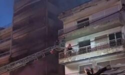 Φωτιά σε κατάστημα με έπιπλα στον Άλιμο – Βίντεο ντοκουμέντο δείχνει εμπρησμό