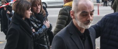 Δίκη για την δολοφονία του Άλκη Καμπανού: Η αντίδραση των γονέων του 19χρονου στην εισαγγελική πρόταση