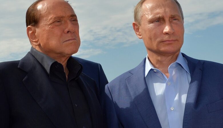 Πούτιν για Μπερλουσκόνι: «Ο Σίλβιο ήταν ένα αγαπητό πρόσωπο, ένας αληθινός φίλος»
