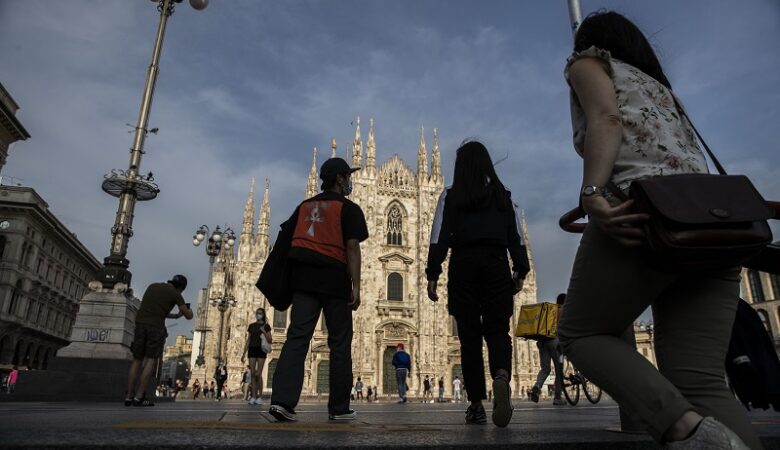 Ιταλία: Στον καθεδρικό ναό του Ντουόμο στο Μιλάνο η κηδεία αύριο του Σίλβιο Μπερλουσκόνι