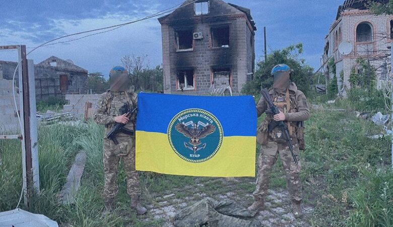 Ουκρανία: Δεκάδες πτώματα Ρώσων στρατιωτών στους δρόμους του χωριού Στορόζεβε