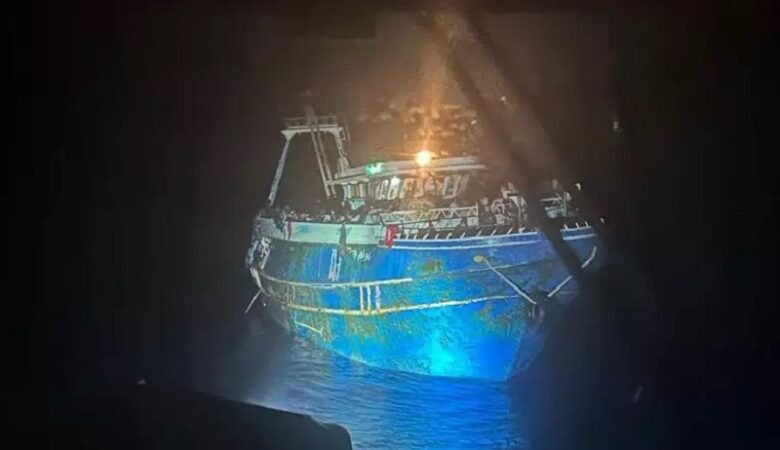 Ναυάγιο στην Πύλο: Νέα φωτογραφία-ντοκουμέντο του ασφυκτικά γεμάτου σκάφους πριν βυθιστεί