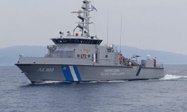 Ακυβέρνητο πλέει φορτηγό πλοίο με 21 μέλη πλήρωμα στη Σκύρο