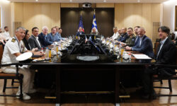 Συνάντηση του αρχηγού ΓΕΕΘΑ Κωνσταντίνου Φλώρου με Αμερικανούς γερουσιαστές – «Αποτελούμε σταθεροποιητικό παράγοντα, αναβαθμιζόμαστε συνεχώς»
