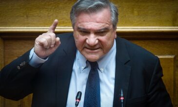 Καστανίδης για Ανδρουλάκη: «Ως αρχηγός σέβεσαι και τιμάς την επιλογή των ψηφοφόρων χωρίς διαβουλεύσεις άγνωστων παρασκηνίων»