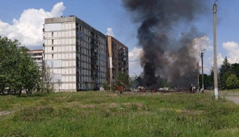 Ουκρανία: Εννιά παιδιά ανάμεσα στους 31 τραυματίες από ρωσικούς βομβαρδισμούς στο Χάρκιβ