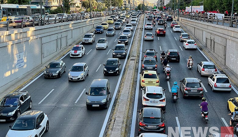 Κυκλοφοριακό κομφούζιο στην Κηφισίας από συγκέντρωση διαμαρτυρίας Παλαιστινίων