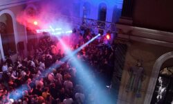 «Συγγνώμη» για το πάρτι στην εκκλησία του Αγίου Βουκόλου ζήτησε ο δήμαρχος της Σμύρνης