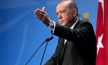 Ερντογάν για τα σιτηρά: «Οι δυτικές χώρες να τηρήσουν τις υποσχέσεις τους στη Ρωσία»