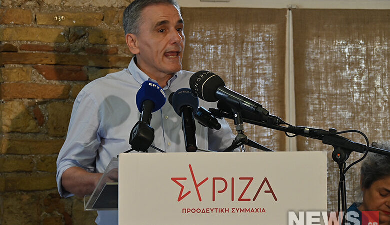 Ο Ευκλείδης Τσακαλώτος ανακοίνωσε την υποψηφιότητα του για την αρχηγία στον ΣΥΡΙΖΑ: «Στις εκλογές είχαμε θολή ταυτότητα»
