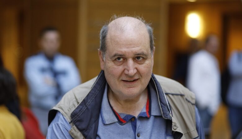 Φίλης για διαγραφή Τζουμάκα: «Ο Στέφανος Κασσελάκης προχώρησε σε μια απαράδεκτη ενέργεια»