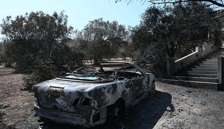 Πρώτη έκτακτη επιχορήγηση 300.000 ευρώ στον δήμο Σαρωνικού λόγω της πυρκαγιάς