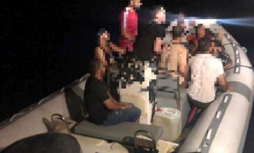 Καταδίωξη ταχύπλοου σκάφους διακινητή με 16 μετανάστες στη θαλάσσια περιοχή της Ρόδου