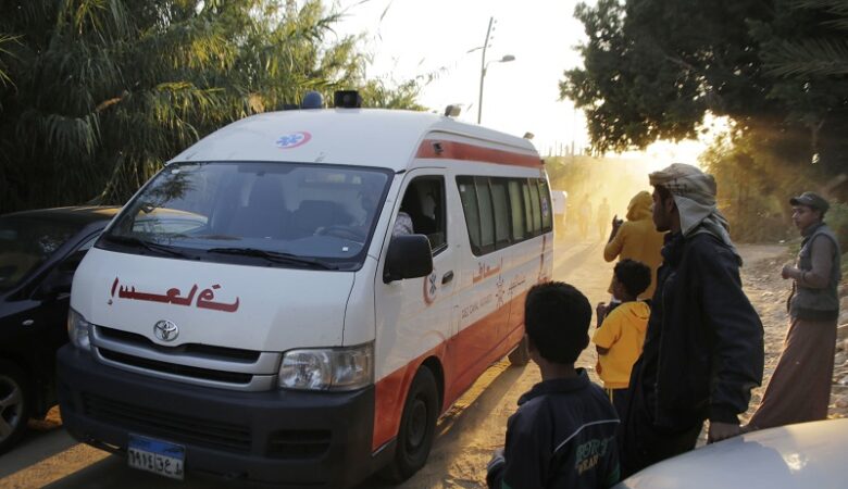 Αίγυπτος: Τουλάχιστον δύο νεκροί και 16 τραυματίες σε τροχαίο με λεωφορείο