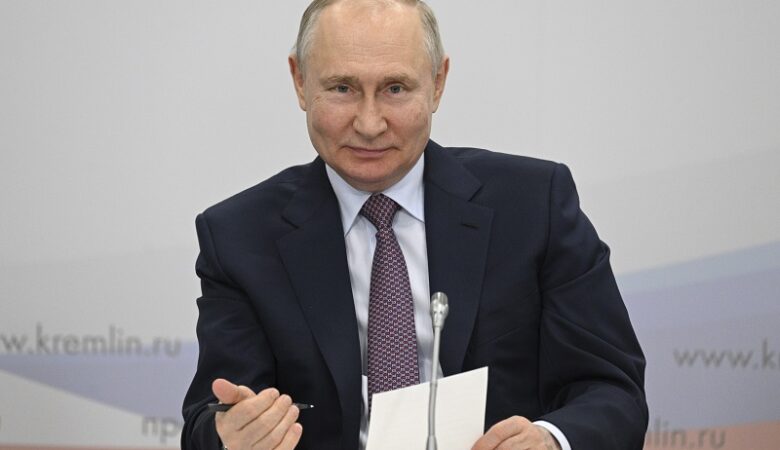 Πούτιν: «Η Μόσχα θα θεωρήσει οποιαδήποτε επίθεση εναντίον της Λευκορωσίας, επίθεση εναντίον της»