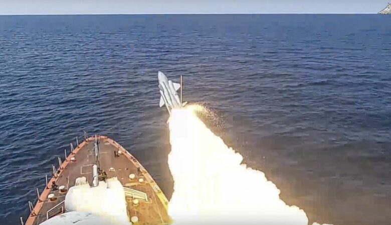Ρωσικός στρατός: «Απωθήσαμε ουκρανική επίθεση με drones επιφανείας στη Μαύρη Θάλασσα»