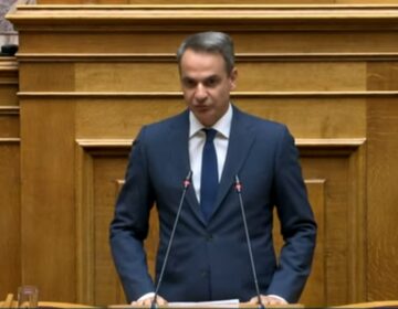 Η πρώτη σύγκρουση Μητσοτάκη-Ανδρουλάκη αναμένεται σήμερα στη Βουλή