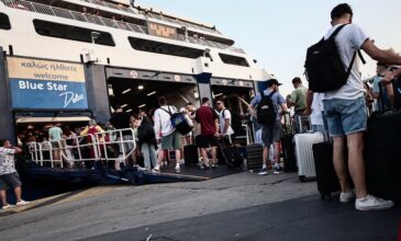 Αυξημένη η κίνηση στα λιμάνια: Συνεχίζεται η «μεγάλη έξοδος» των αδειούχων του Αυγούστου