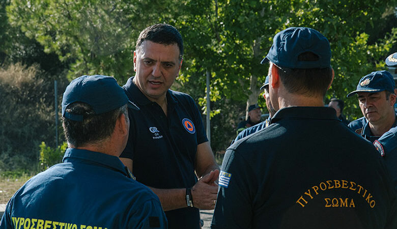 Κικίλιας: Η ελληνική πολιτεία θα στηρίξει κι άλλο τους πυροσβέστες μας