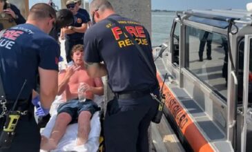 ΗΠΑ: Ένας 25χρονος επιβίωσε μετά από 35 ώρες στη θάλασσα έχοντας γύρω του μέδουσες και καρχαρίες