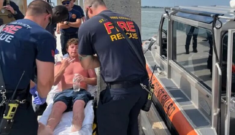 ΗΠΑ: Ένας 25χρονος επιβίωσε μετά από 35 ώρες στη θάλασσα έχοντας γύρω του μέδουσες και καρχαρίες
