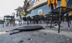 Αιματηρή επίθεση από χούλιγκανς στη Νέα Φιλαδέλφεια: Τι κατέθεσαν αστυνομικοί που ήταν αυτόπτες μάρτυρες – «Τους εντοπίσαμε, αλλά…»