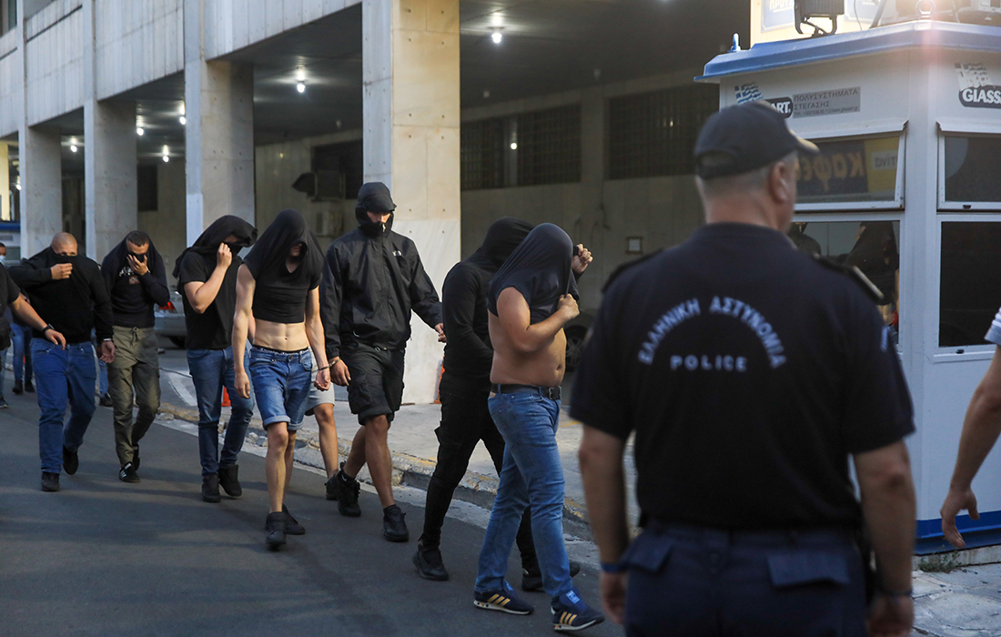Επίθεση στη Νέα Φιλαδέλφεια: Βρέθηκαν έξι ξύλινα δοκάρια με καρφιά και αίμα στον τόπο δολοφονίας του Μιχάλη