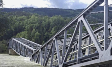 Νορβηγία: Σιδηροδρομική γέφυρα κατέρρευσε λόγω των πλημμυρών