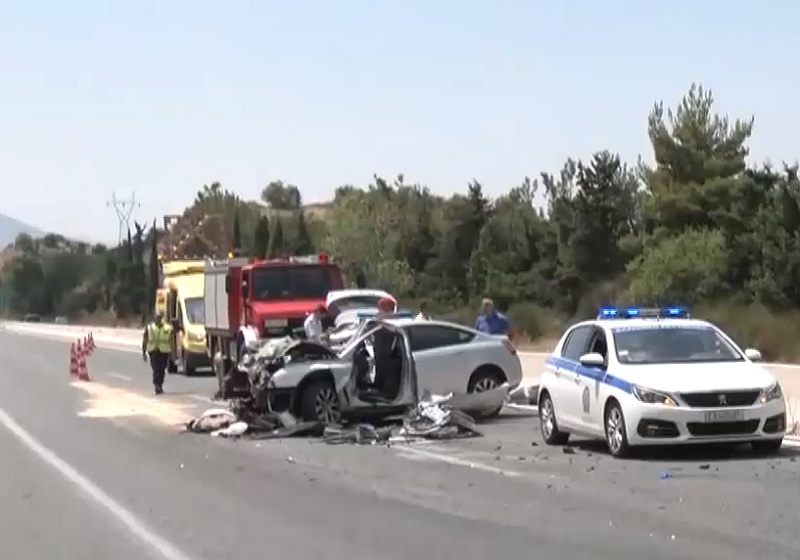 Οικογενειακή τραγωδία σε τροχαίο: Σε σοβαρή κατάσταση ο 12χρονος – Εκτός κινδύνου ο 10χρονος αδελφός του