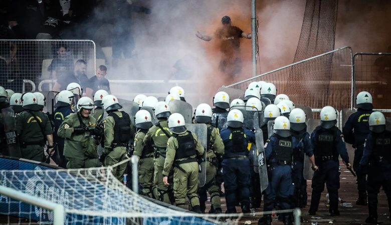 Το κυβερνητικό σχέδιο δράσης κατά της οπαδικής βίας – Τα 4+2 μέτρα – Ευρεία σύσκεψη στην Κατεχάκη