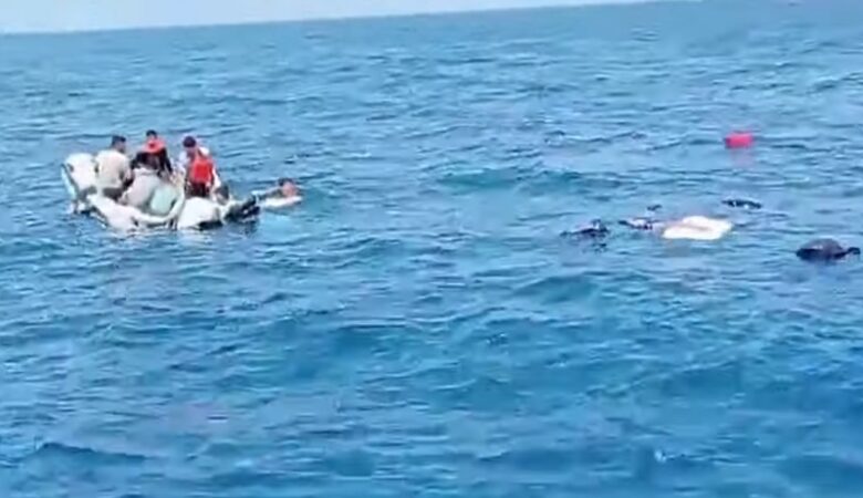 Λέσβος: Το Λιμενικό εντόπισε και διέσωσε 11 παράτυπους μετανάστες από ημιβυθισμένη βάρκα – Δείτε βίντεο