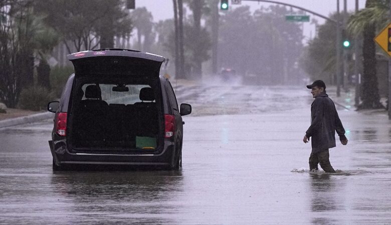 ΗΠΑ: Κίνδυνος ξαφνικών πλημμυρών στην Καλιφόρνια λόγω της τροπικής καταιγίδας Χίλαρι