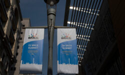 Νότια Αφρική: Η σύνοδος κορυφής των χωρών BRICS θα εξετάσει το ενδεχόμενο ένταξης νέων μελών