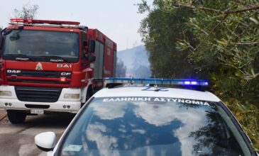 Θεσσαλονίκη: Καραμπόλα πέντε οχημάτων στον Περιφερειακό – Συγκρούστηκαν ένα στρατιωτικό λεωφορείο, ένα απορριμματοφόρο και τρία αυτοκίνητα