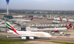 Βρετανία: Περίπου 116 εκατ. ευρώ το κόστος για τις αεροπορικές εταιρείες μετά το χάος στα αεροδρόμια