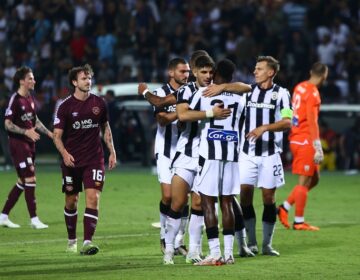 Conference League: Νίκη με 4-0 επί της Χαρτς και εύκολη πρόκριση στους ομίλους για τον ΠΑΟΚ