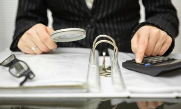 Δύο ειδικά γραφεία της ΑΑΔΕ αναλαμβάνουν την αξιολόγηση πληροφοριών για φοροδιαφυγή και «μαύρο» χρήμα
