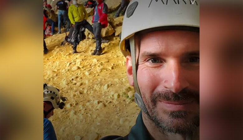 Τουρκία: Κινητοποίηση για τη διάσωση Αμερικανού σπηλαιολόγου που βρίσκεται βαριά άρρωστος σε βάθος άνω των 1.000 μέτρων