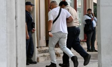 Θάνατος 36χρονου Αντώνη στο λιμάνι του Πειραιά: Προφυλακίστηκαν πλοίαρχος και ύπαρχος – «Ήθελα να πέσω να βοηθήσω αλλά είχε απομακρυνθεί το πλοίο»