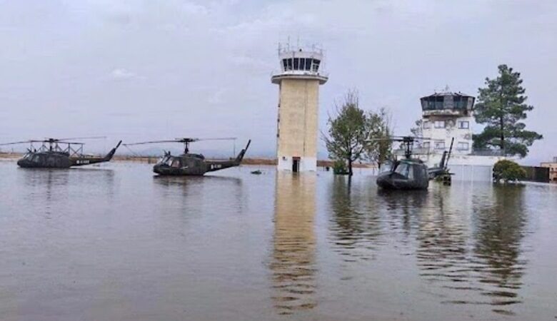 Κακοκαιρία Daniel: Μέσα στα νερά ελικόπτερα Χιούι – «Είναι ανενεργά» λέει σε ανακοίνωσή του το ΓΕΣ