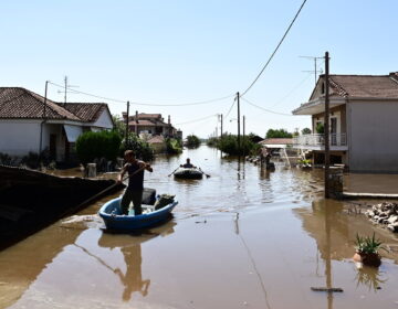 Πραγματοποιήθηκε η 6η καταβολή πρώτης αρωγής για τις πλημμύρες σε Θεσσαλία και Στερεά Ελλάδα