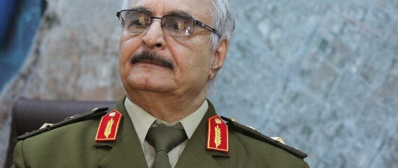 Διπλωματική κρίση με την Λιβύη: Ο Χαφτάρ έδιωξε την ευρωπαϊκή αντιπροσωπεία που συμμετέχει και ο Θάνος Πλεύρης