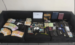 Σαντορίνη: Διπλό «χτύπημα» της ΕΛ.ΑΣ. σε κυκλώματα διακίνησης ναρκωτικών – Δικογραφία για 120 άτομα