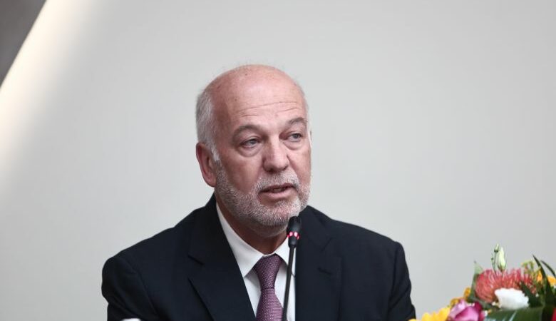 Φλωρίδης: «Δεν αντέχει στη λογική ότι ο πρωθυπουργός άλλαξε το πρόγραμμά του στη ΔΕΘ για να πάρει τη σειρά του κ. Φάμελλου»