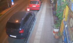 Βίντεο από τη στιγμή που ΙΧ χτυπά και εγκαταλείπει οδηγό μοτοσικλέτας στη Θεσσαλονίκη
