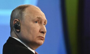 Στις κάλπες προσέρχονται σήμερα οι Ρώσοι – Ο Πούτιν αναμένεται ότι θα εξασφαλίσει μια νέα θητεία