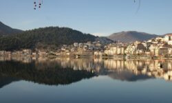 Στο βυθό της λίμνης Καστοριάς εντοπίστηκε 42χρονος που αγνοούνταν