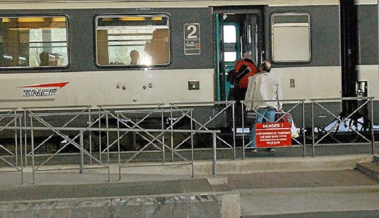 Τρένο βρέθηκε στην Disneyland στο Παρίσι αντί για το Στρασβούργο που είχε προορισμό