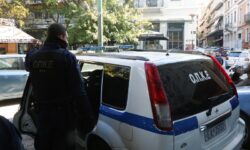 Συνελήφθη 20χρονος οδηγός αυτοκινήτου από άντρες της ΟΠΚΕ μετά από επεισοδιακή καταδίωξη στο κέντρο της Αθήνας